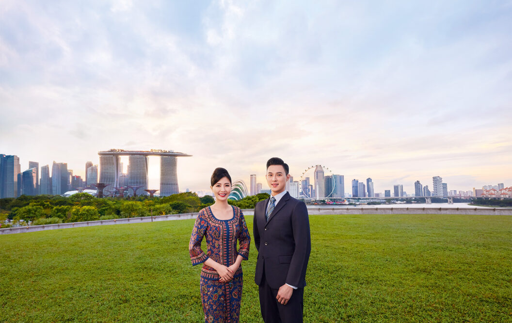 Singapore Airlines Crew-Service an Bord Nonstop von München nach Singapur